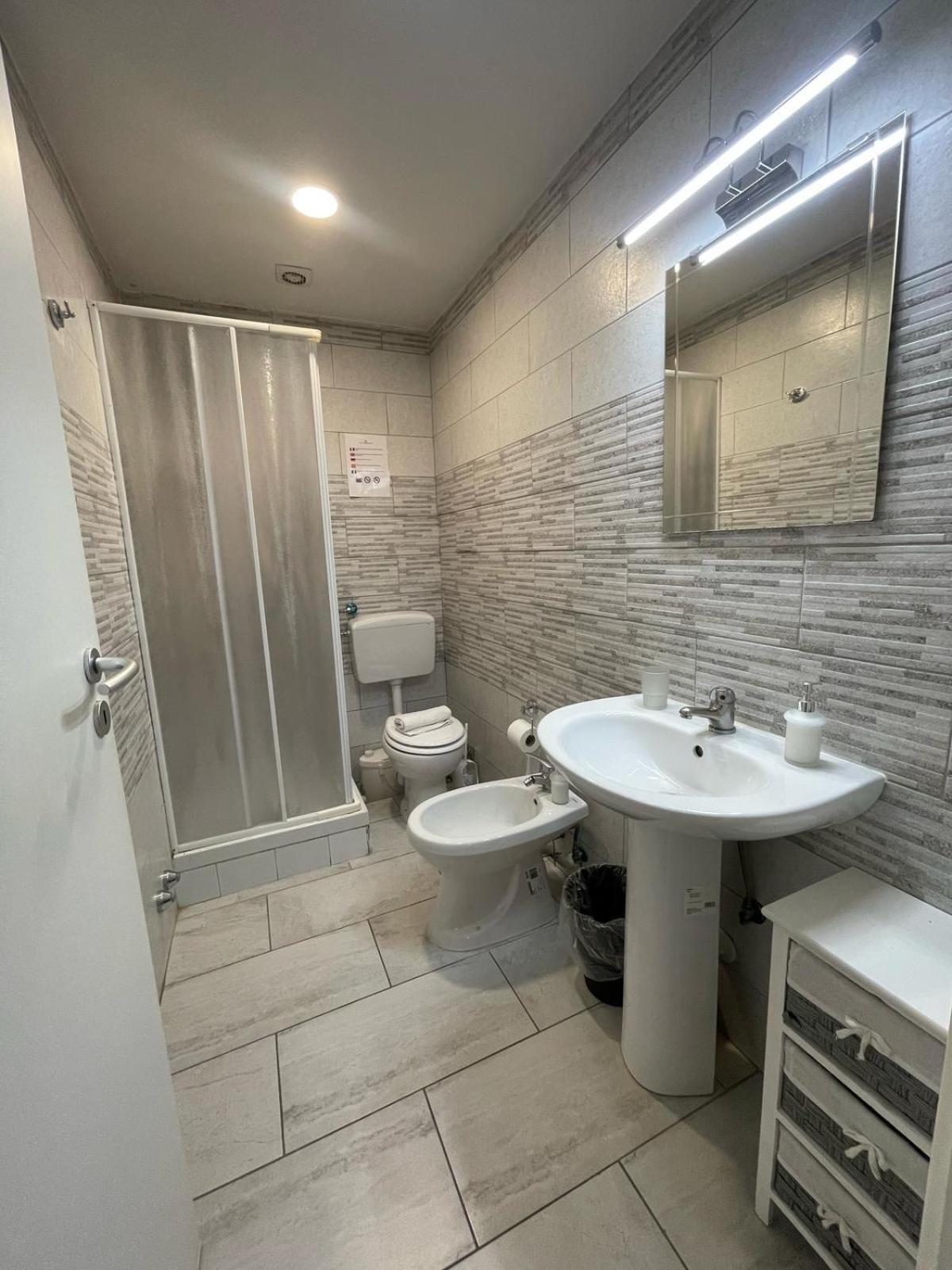 B&B San Ferdinando Napoli Εξωτερικό φωτογραφία