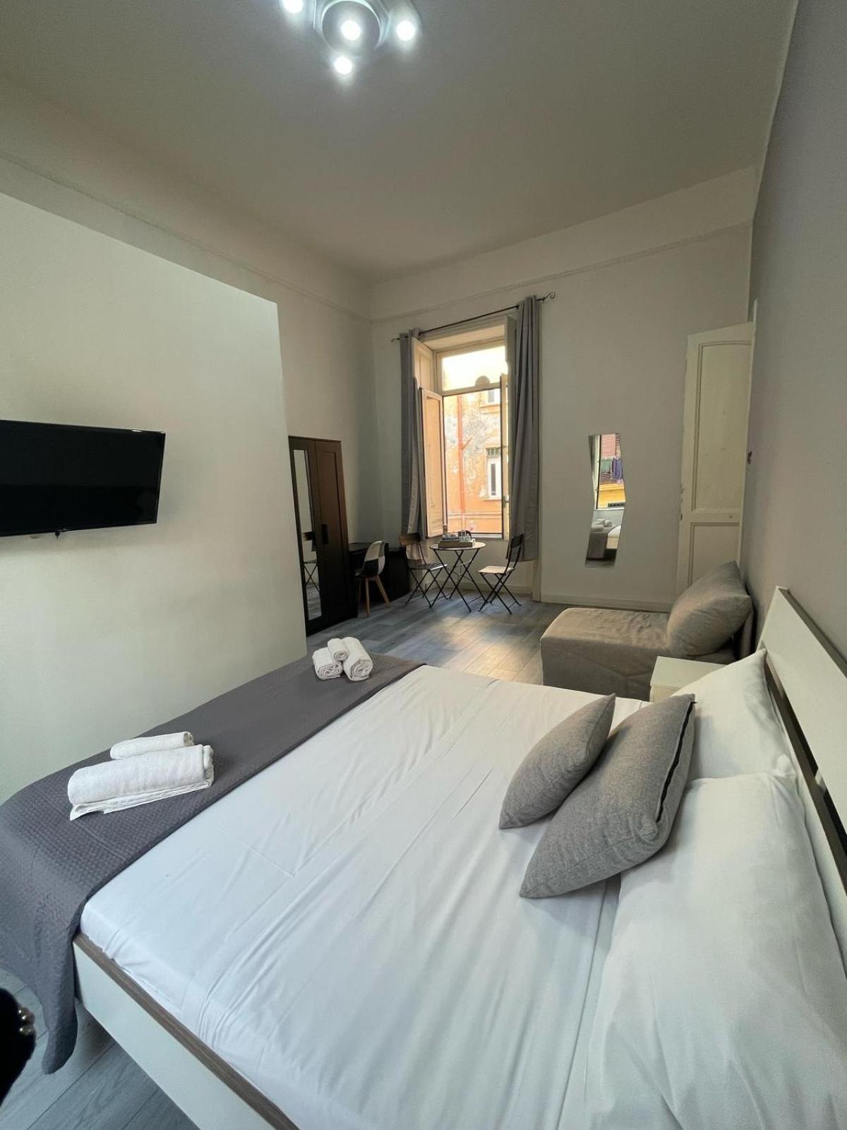 B&B San Ferdinando Napoli Εξωτερικό φωτογραφία