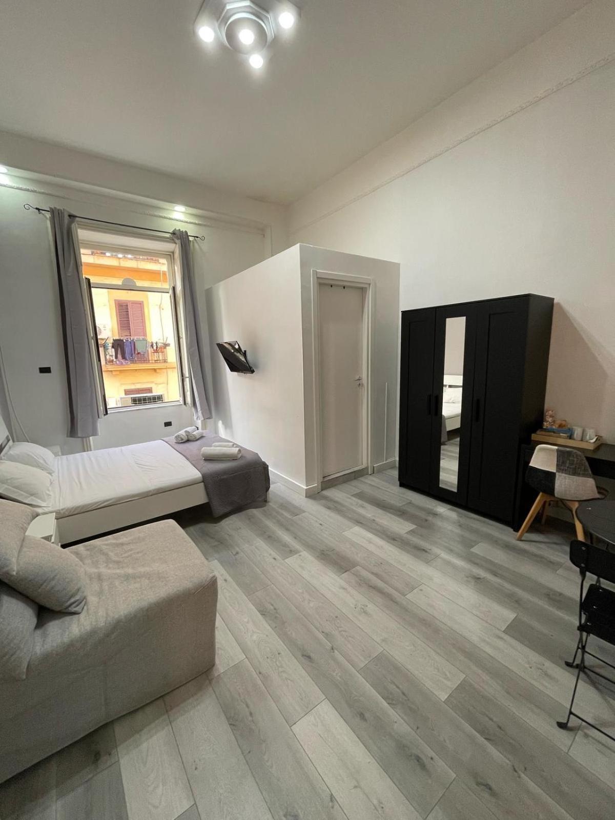 B&B San Ferdinando Napoli Εξωτερικό φωτογραφία