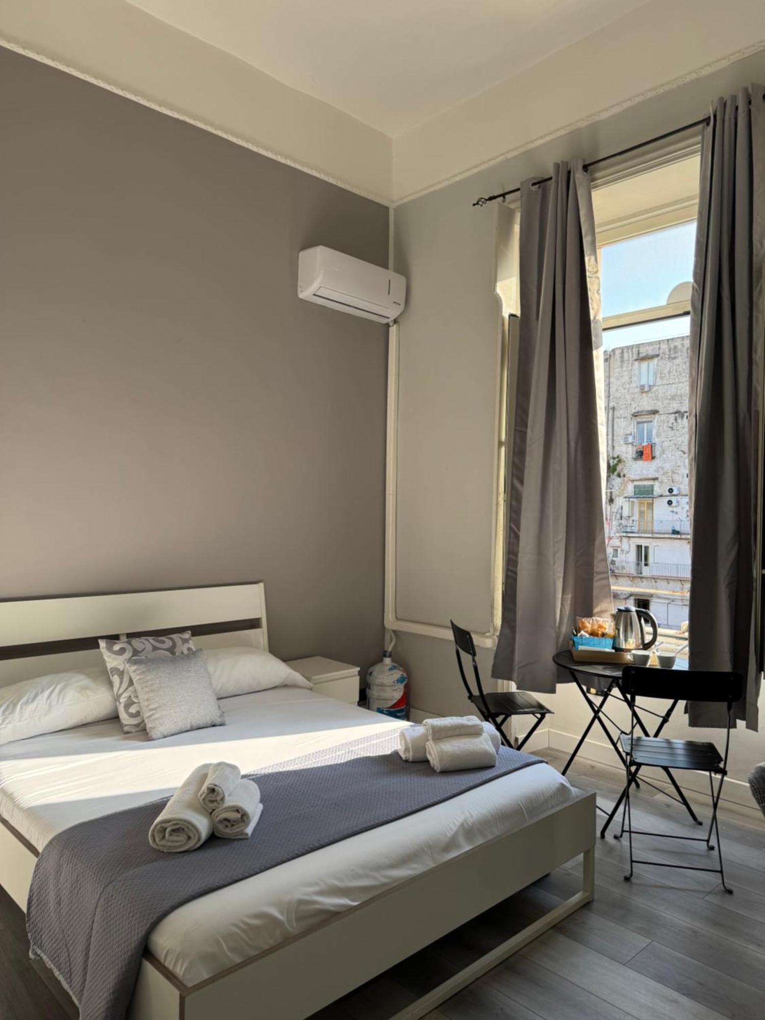 B&B San Ferdinando Napoli Εξωτερικό φωτογραφία