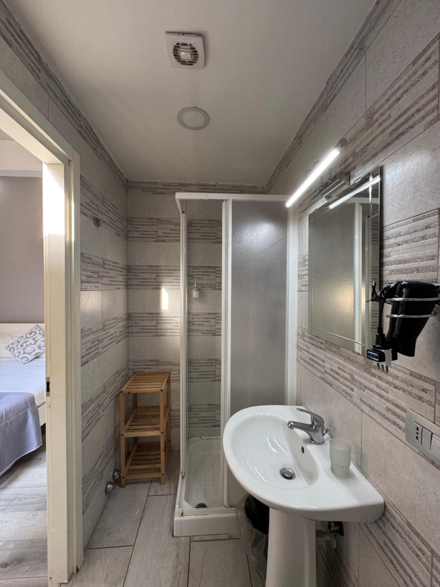 B&B San Ferdinando Napoli Εξωτερικό φωτογραφία